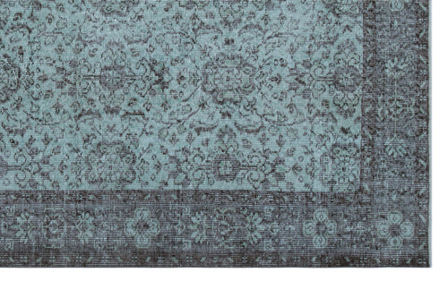 Load image 1 in gallery view. Teal and charcoal grey rug with a distressed traditional floral medallion pattern and a wide decorative border.